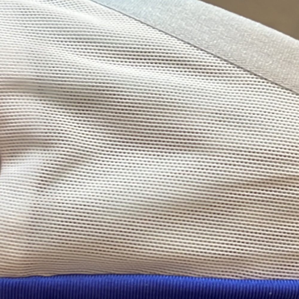NWOT Brooks Dare Racerback - Picture 10 of 15